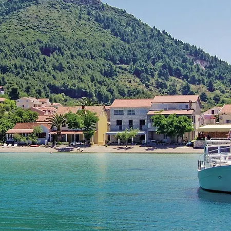 Nyaraló - 08